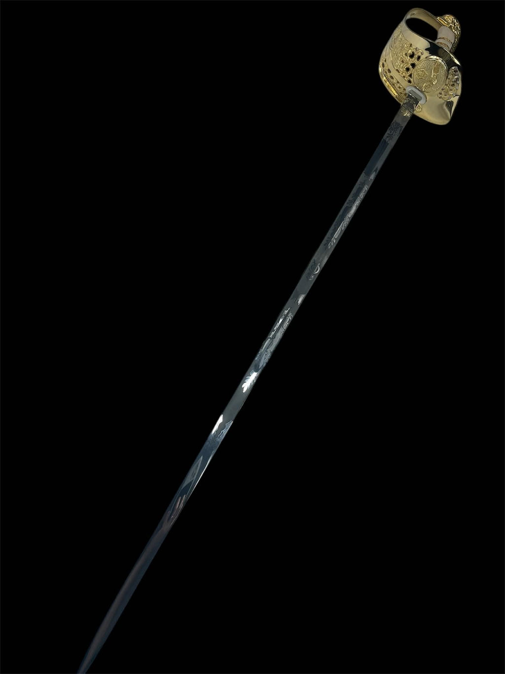 CRIII British RAF Royal Air Force Male Officers Sword and Scabbard
